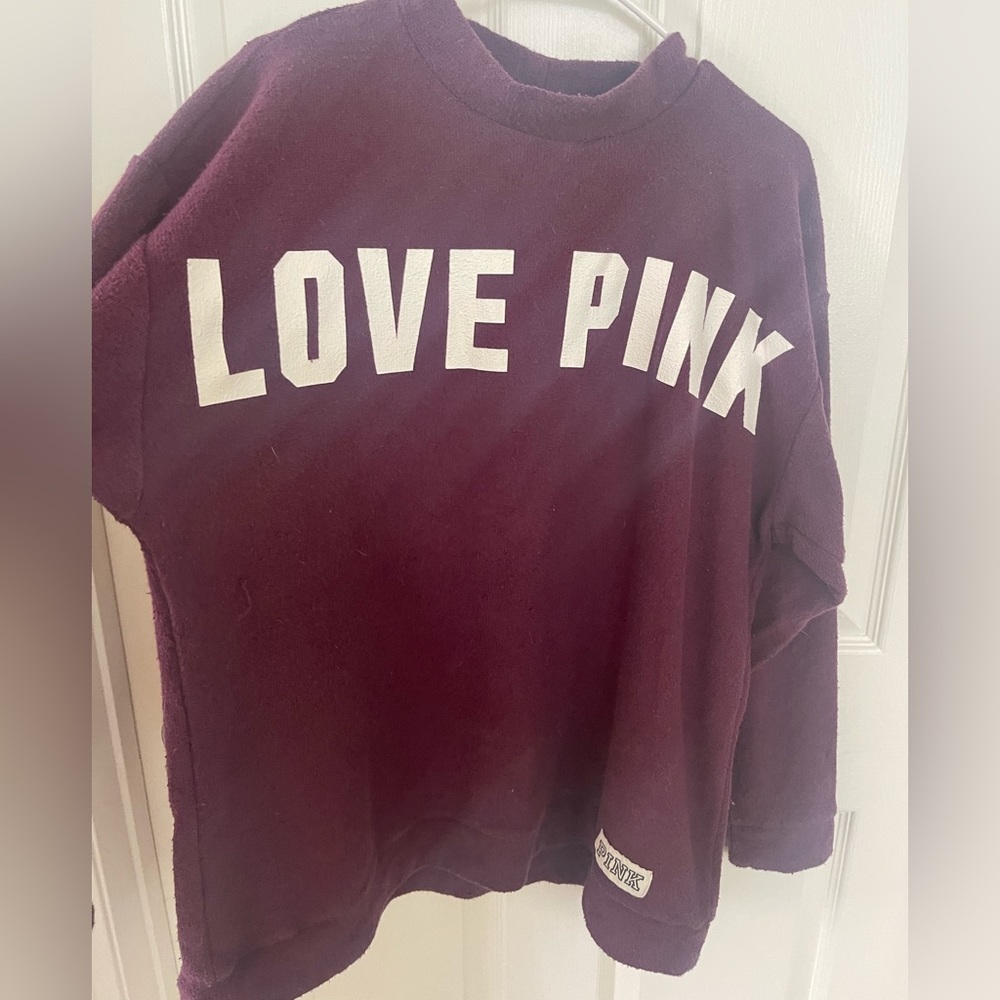 Victoria Secrets Pink “Love Pink” Pull over sweater